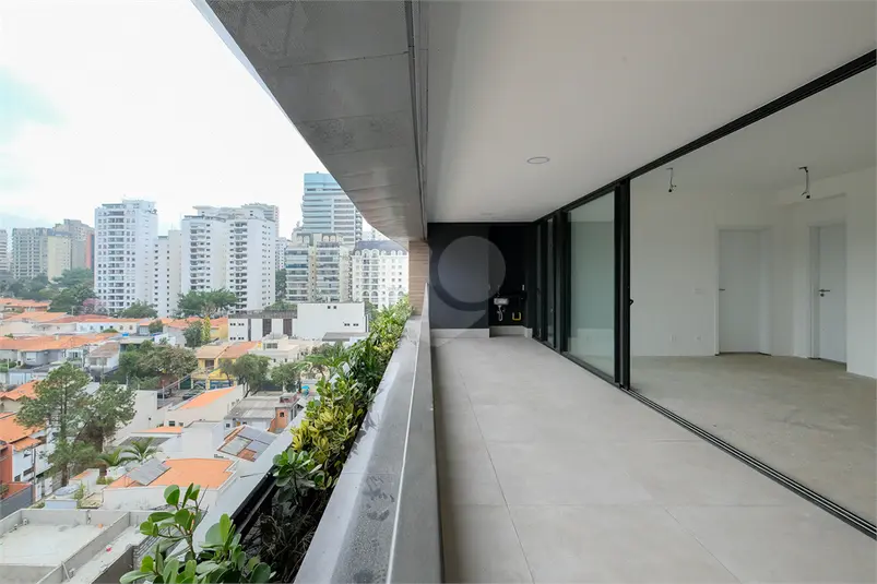 Apartamento com 3 quartos à venda em Vila Nova Conceição – SP