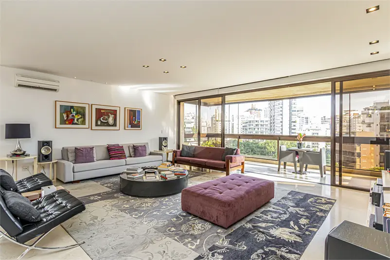 Apartamento com 4 quartos à venda em Vila Nova Conceição – SP