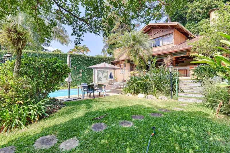 Casa com 4 quartos à venda em Jardim Cordeiro – SP