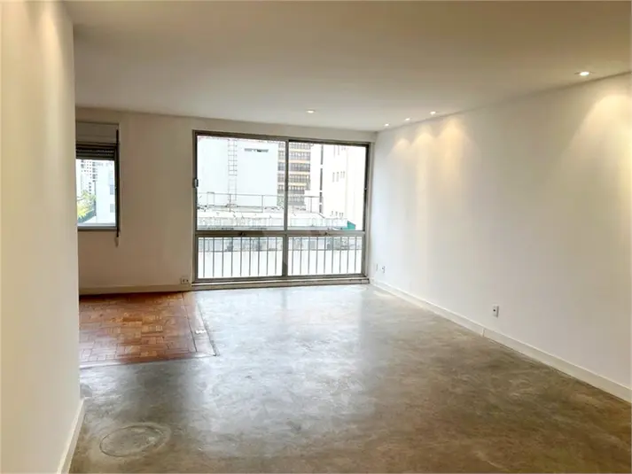 Apartamento com 2 quartos para alugar em Itaim Bibi – SP