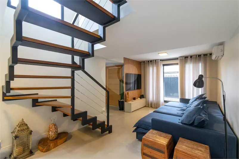 Casa com 3 quartos à venda em Chácara Flora – SP