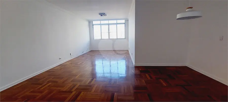 Apartamento com 3 quartos para alugar em Perdizes – SP