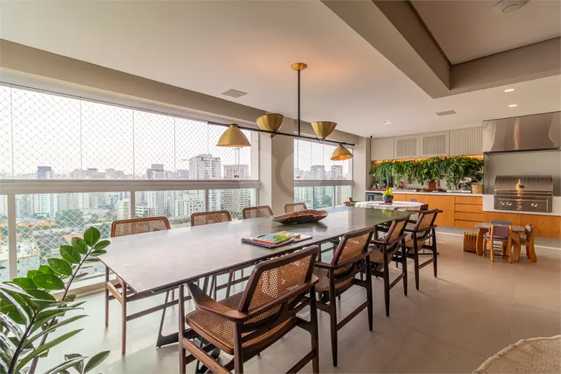 Apartamento com 3 quartos à venda em Vila Olímpia – SP
