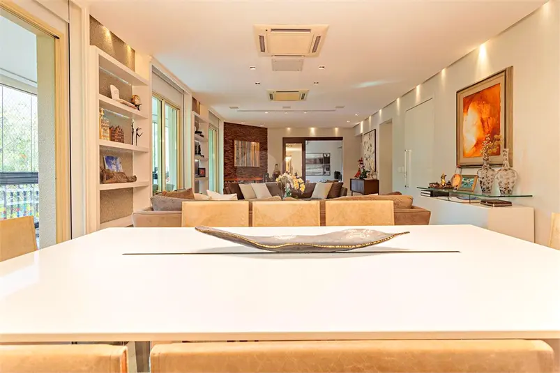 Apartamento com 3 quartos à venda em Campo Belo – SP