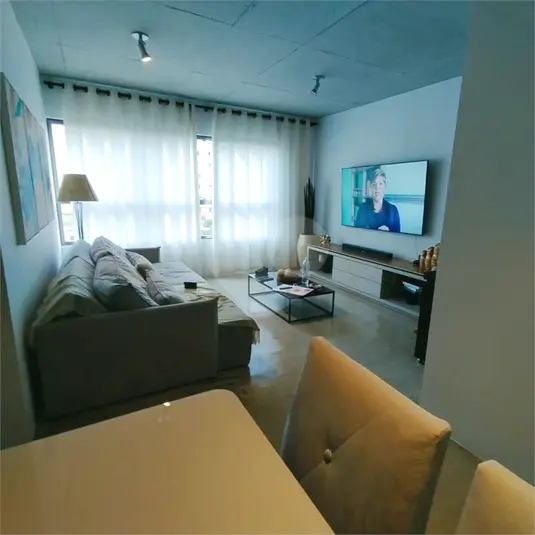 Apartamento com 2 quartos para alugar em Panamby – SP