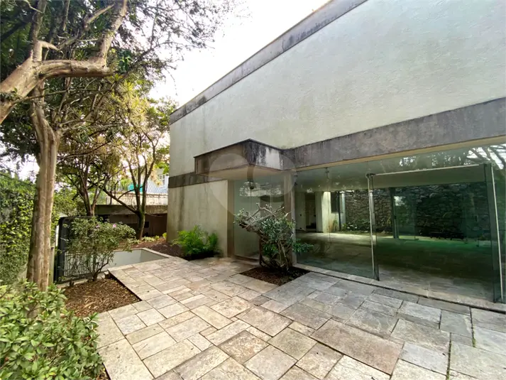 Casa com 3 quartos à venda em Jardim Europa – SP