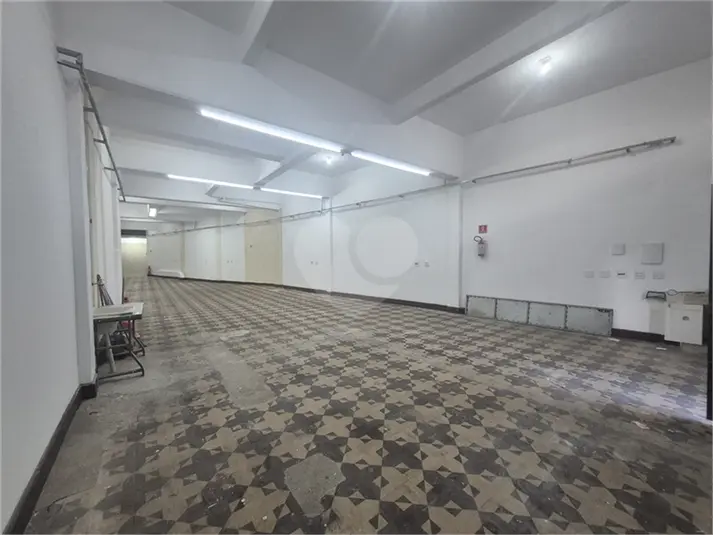 Salão Comercial para alugar em Bom Retiro – SP