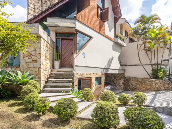 Casa com 4 quartos à venda em Jardim Marajoara – SP