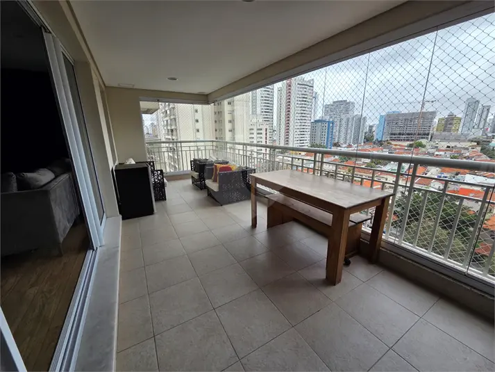 Apartamento com 4 quartos à venda em Belém – SP
