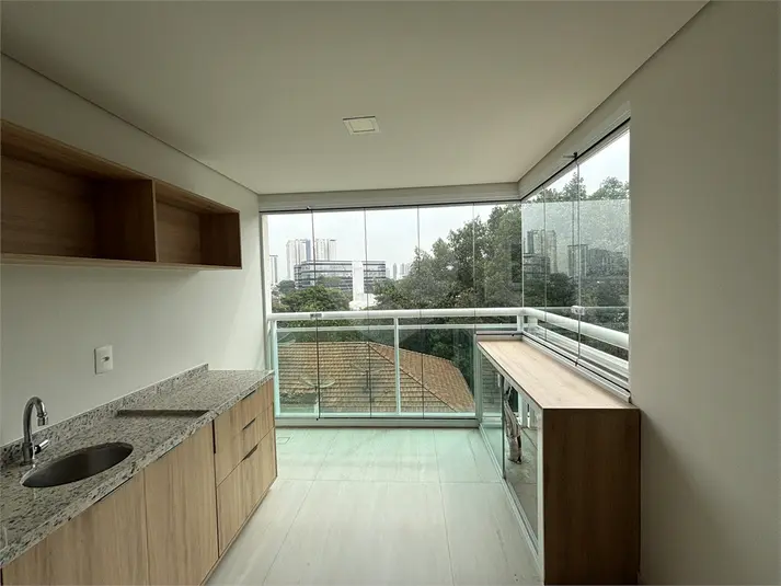 Apartamento com 2 quartos à venda ou para alugar em Barra Funda – SP