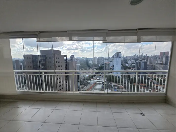 Apartamento com 2 quartos para alugar em Pinheiros – SP