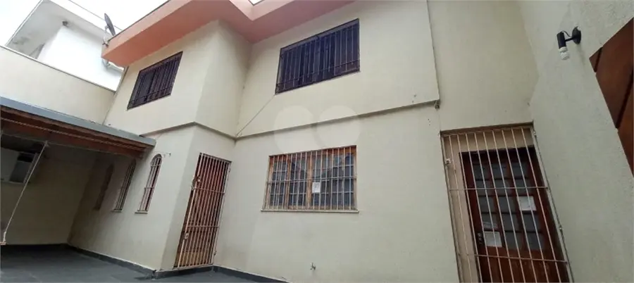 Sobrado com 3 quartos para alugar em Parque Maria Domitila – SP