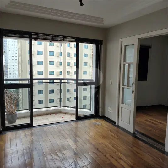 Apartamento com 3 quartos à venda em Moema – SP