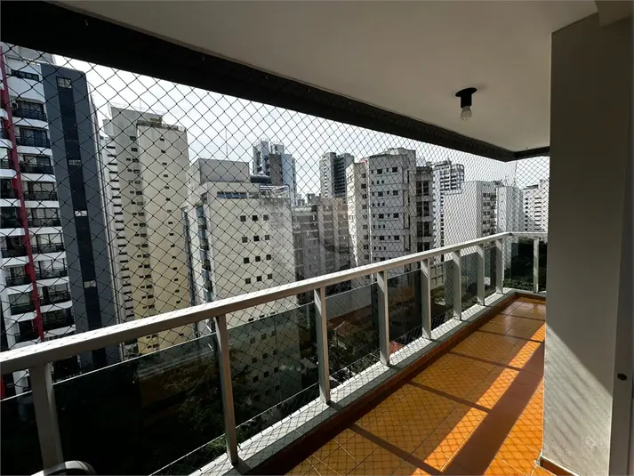 Apartamento com 1 quarto à venda ou para alugar em Vila Nova Conceição – SP