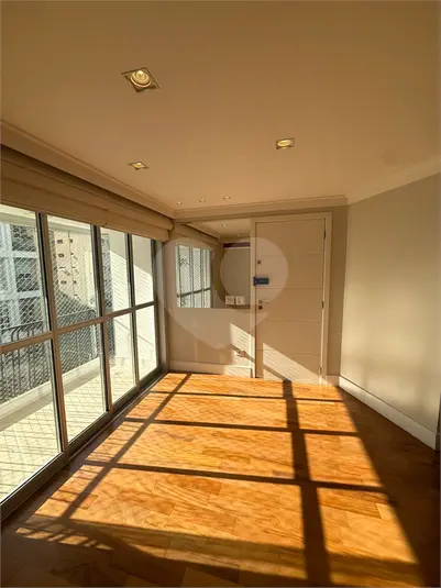 Apartamento com 2 quartos para alugar em Pinheiros – SP