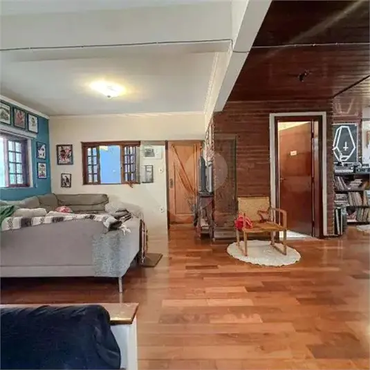 Sobrado com 5 quartos à venda em Vila Romana – SP
