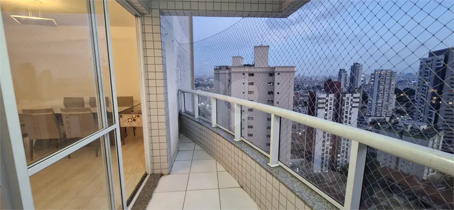 Apartamento com 3 quartos à venda ou para alugar em Vila Palmeiras – SP