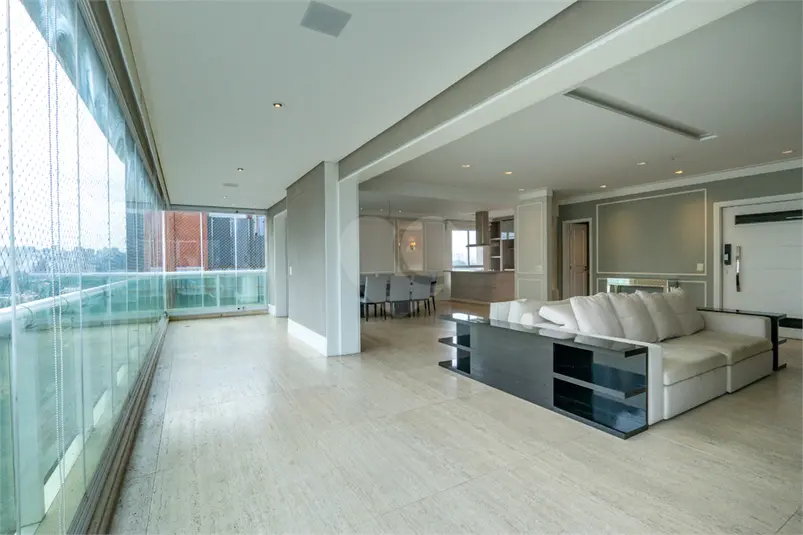 Apartamento com 4 quartos à venda em Itaim Bibi – SP