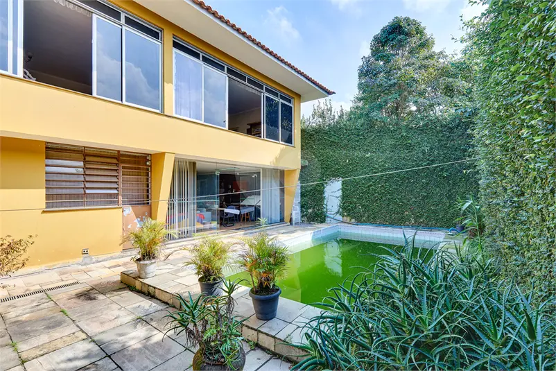 Casa de vila com 4 quartos à venda em Alto da Boa Vista – SP