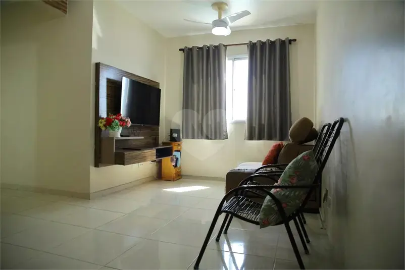 Apartamento com 3 quartos à venda em Taboão – SP