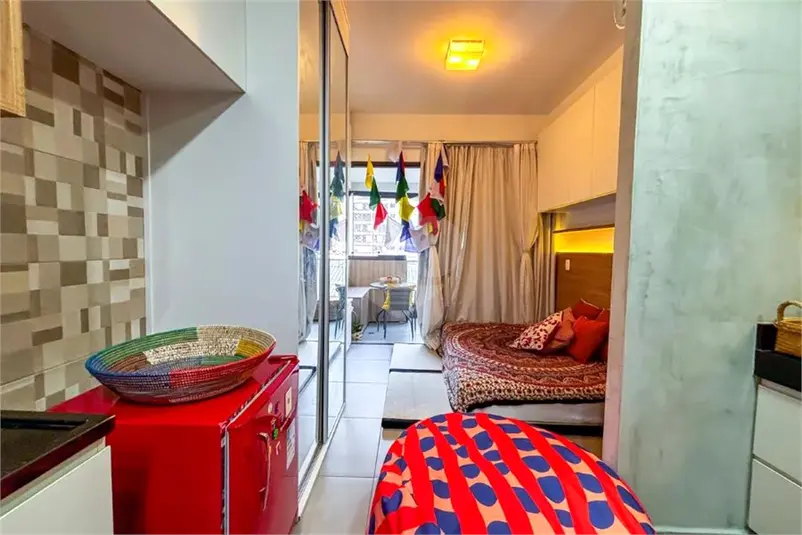 Apartamento com 1 quarto para alugar em Cerqueira Cesar – SP
