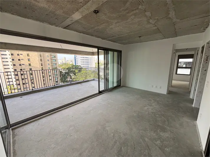 Apartamento com 3 quartos à venda em Moema – SP