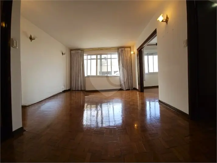 Apartamento com 2 quartos para alugar em Água Branca – SP