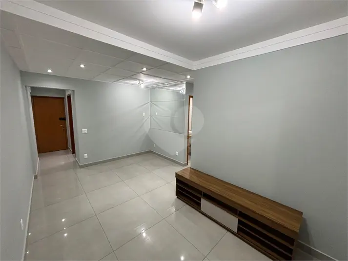 Apartamento com 2 quartos para alugar em Tatuapé – SP