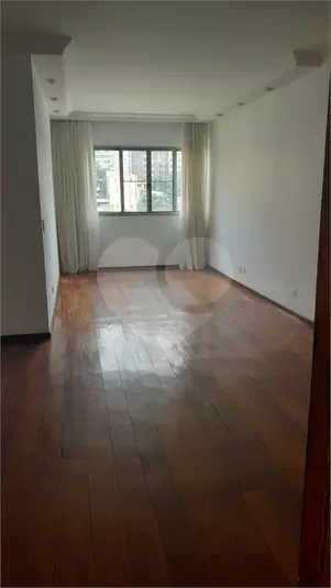Apartamento com 3 quartos para alugar em Perdizes – SP