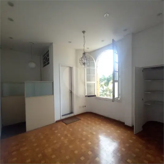 Salas à venda em Centro – SP