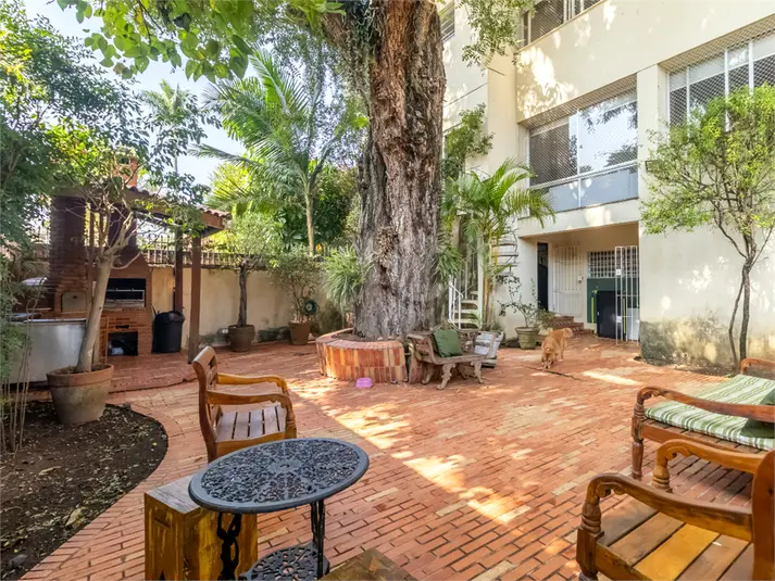 Casa com 5 quartos à venda em Pacaembú – SP