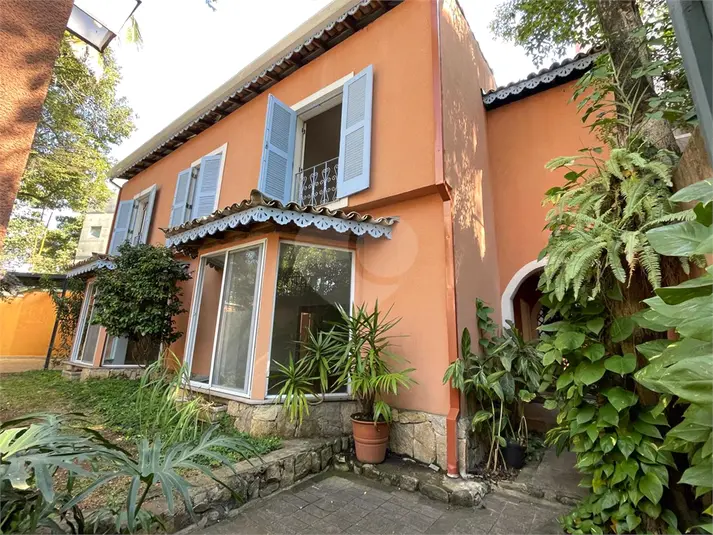 Casa com 3 quartos à venda em Jardim Europa – SP