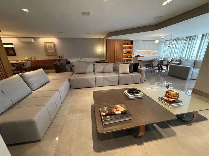 Apartamento com 4 quartos à venda em Santana – SP