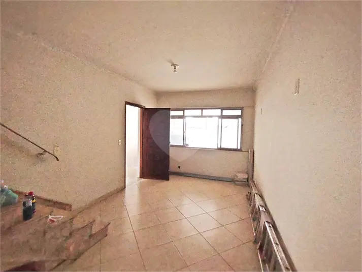 Sobrado com 2 quartos à venda em Vila Nivi – SP