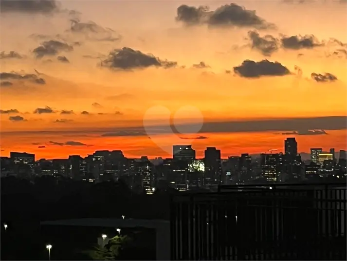 Apartamento com 3 quartos à venda em Vila Mariana – SP