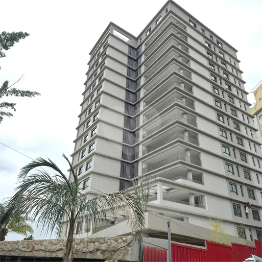 Apartamento à venda em Alto de Pinheiros – SP