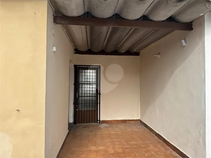 Casa térrea com 3 quartos para alugar em Vila Sônia – SP