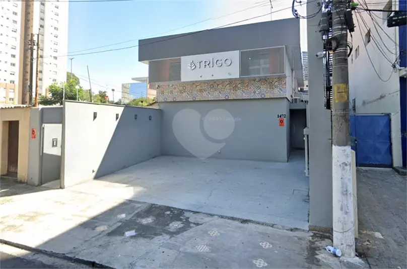 Salão Comercial à venda em Chácara Santo Antônio – SP