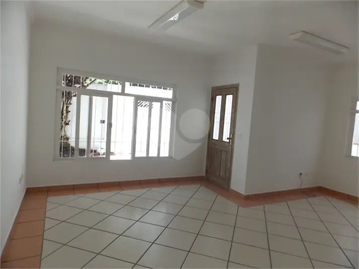 Casa térrea com 3 quartos para alugar em Vila Nova Conceição – SP