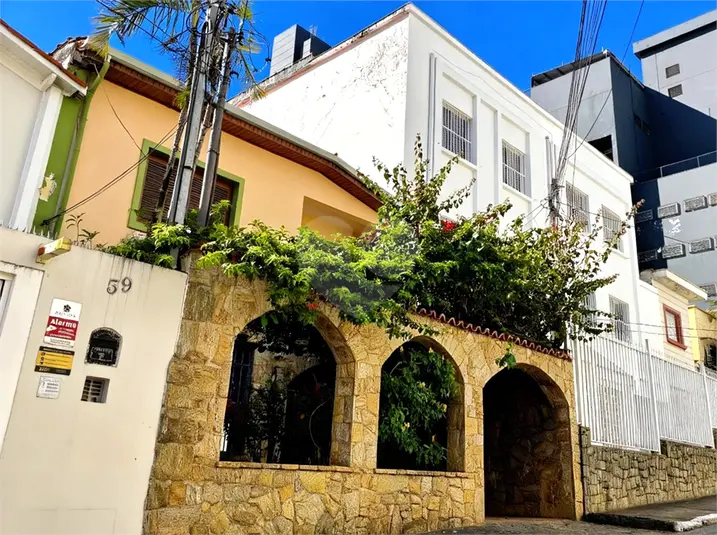 Sobrado com 3 quartos à venda em Cambuci – SP