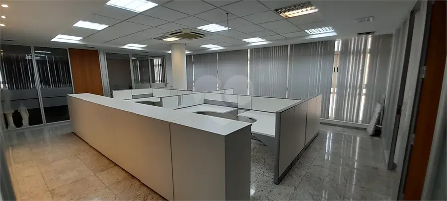 Salas para alugar em Centro – SP
