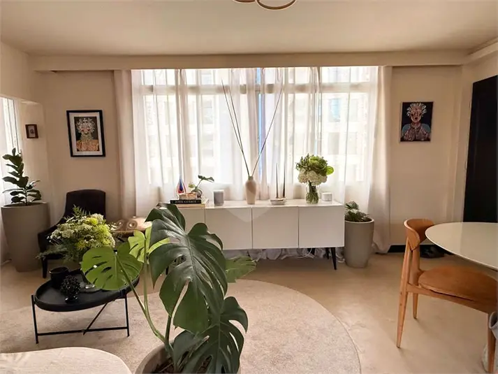 Apartamento com 3 quartos à venda ou para alugar em Moema – SP