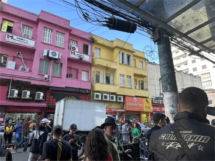 Prédio inteiro à venda em Brás – SP