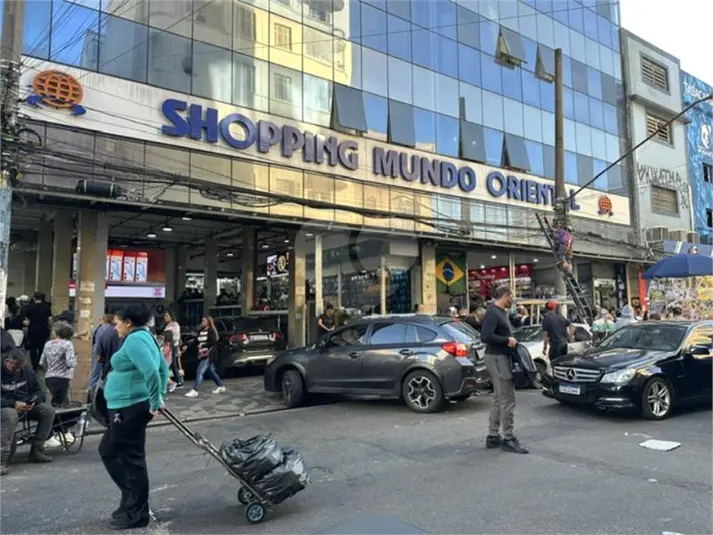 Prédio inteiro à venda em Brás – SP