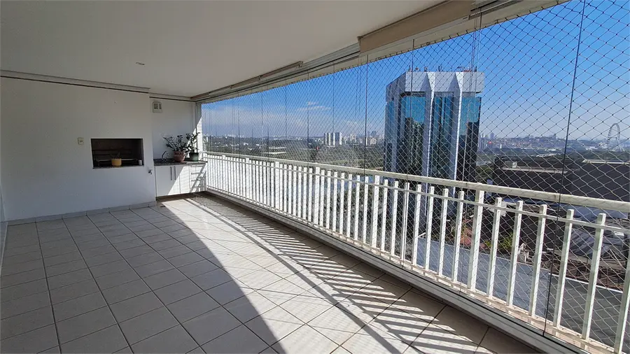 Apartamento com 3 quartos à venda ou para alugar em Alto de Pinheiros – SP