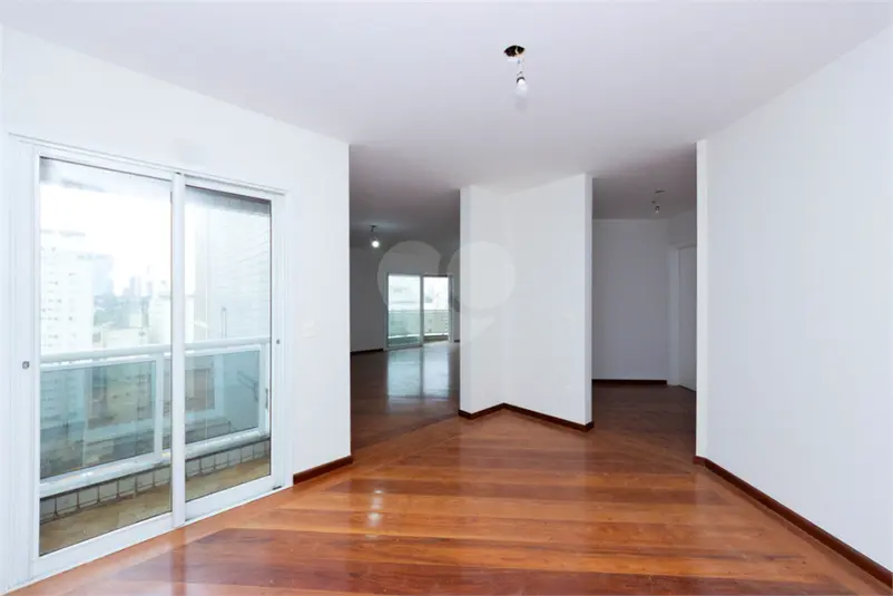 Apartamento com 4 quartos à venda ou para alugar em Perdizes – SP