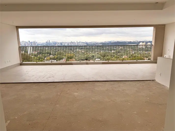 Apartamento à venda em Alto de Pinheiros – SP