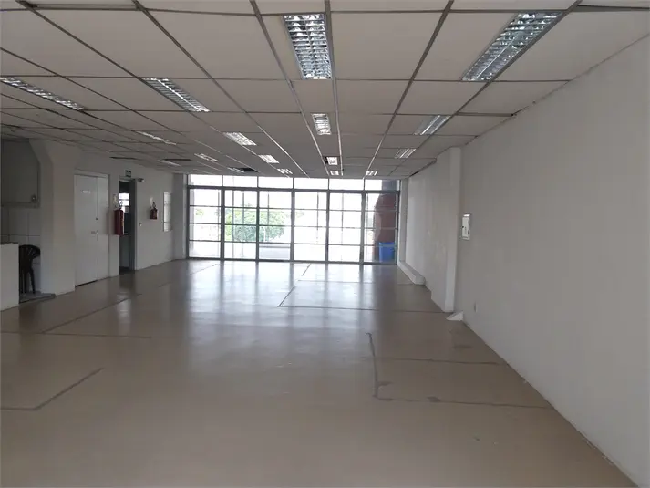 Prédio inteiro à venda em Lapa – SP