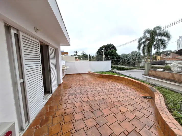 Sobrado com 4 quartos à venda ou para alugar em Granja Julieta – SP