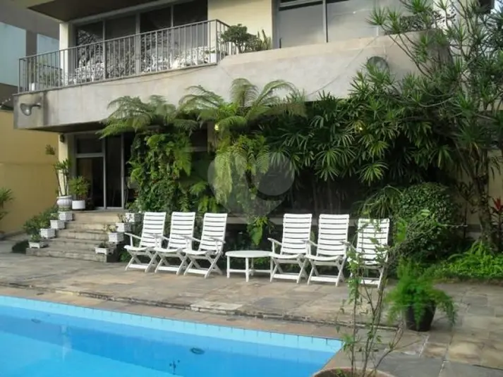 Sobrado com 4 quartos à venda em Jardim Guedala – SP
